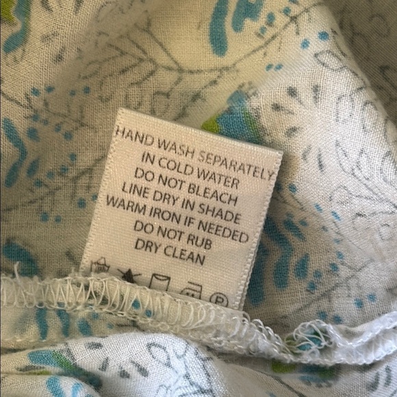 Roberta Roller Rabbit sz XS floral print batik style blouse top great condition - Picture 8 of 8